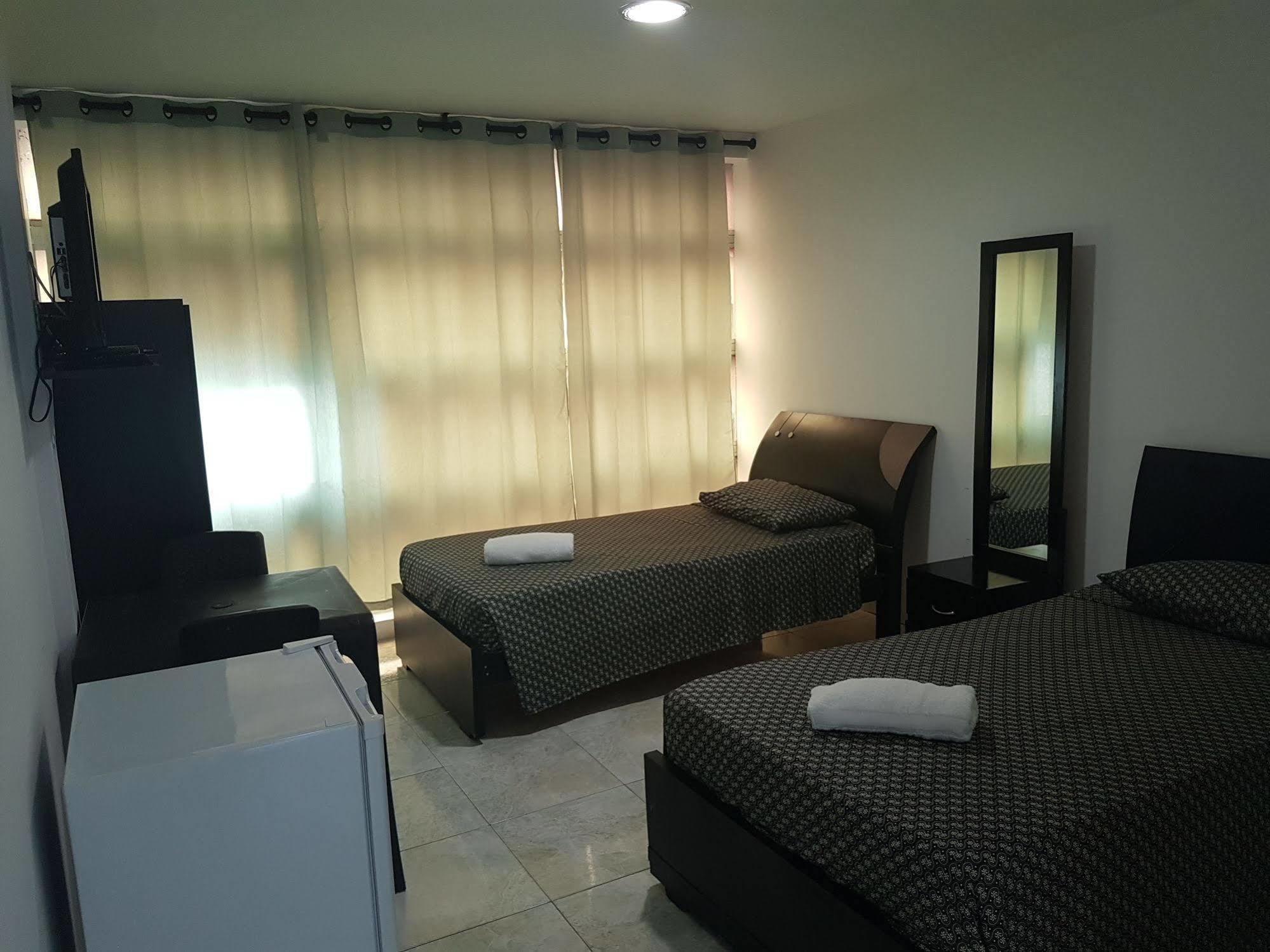 Hostal Central Beach San Andres  Exterior photo