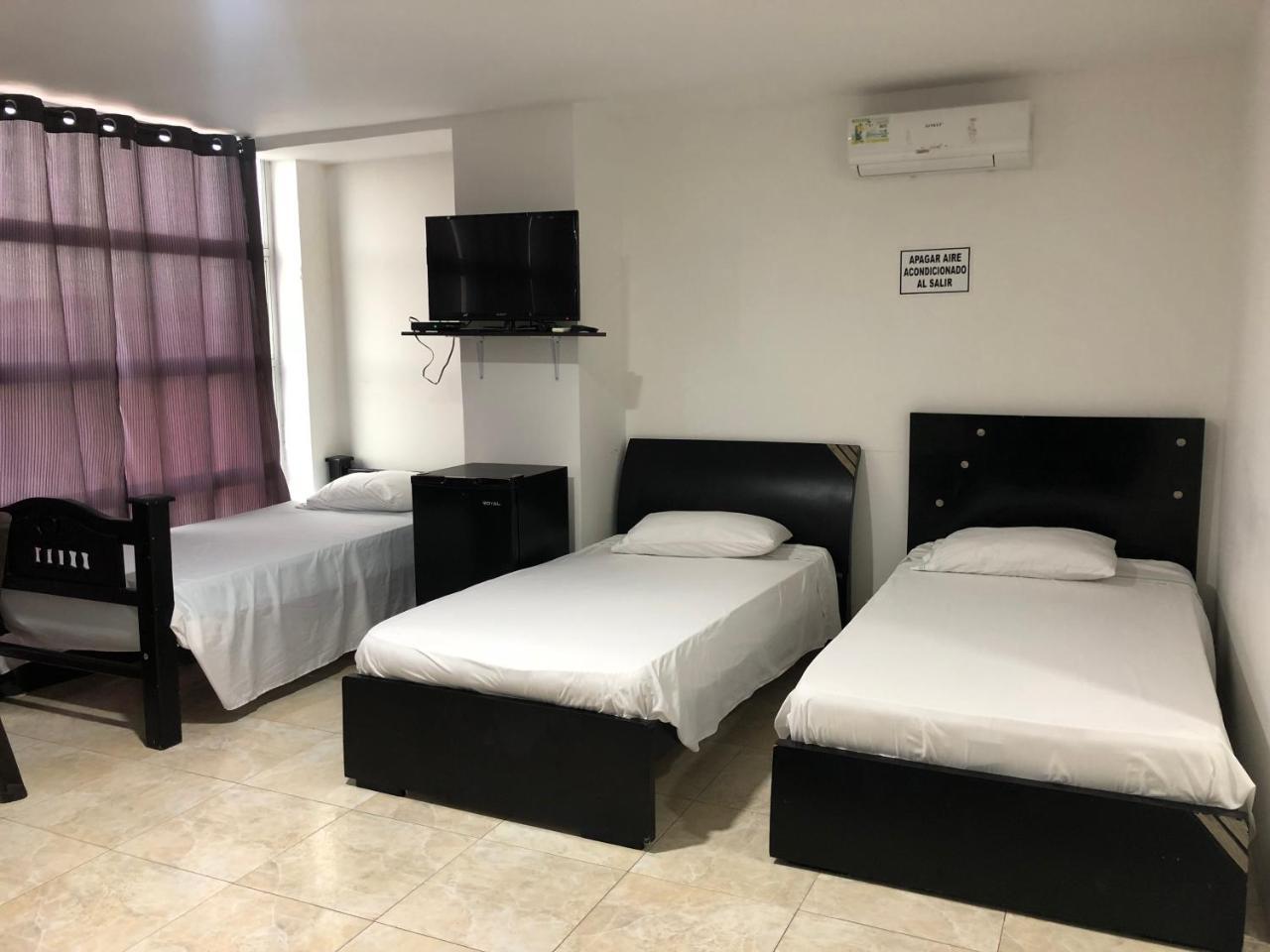 Hostal Central Beach San Andres  Exterior photo